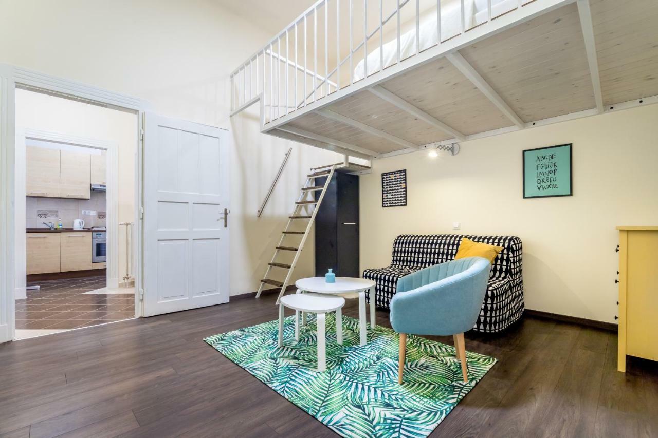 Bpr Turquoise Simplicity Apartment Budapest Esterno foto